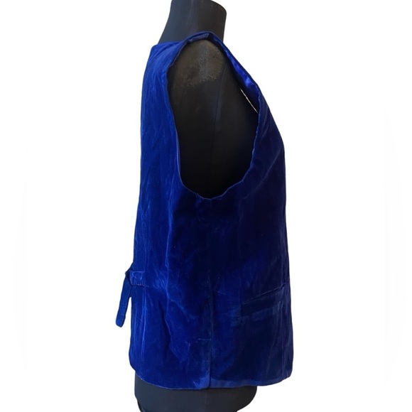 Men’s Blue Suede Button-down Vest - Picture 7 of 14
